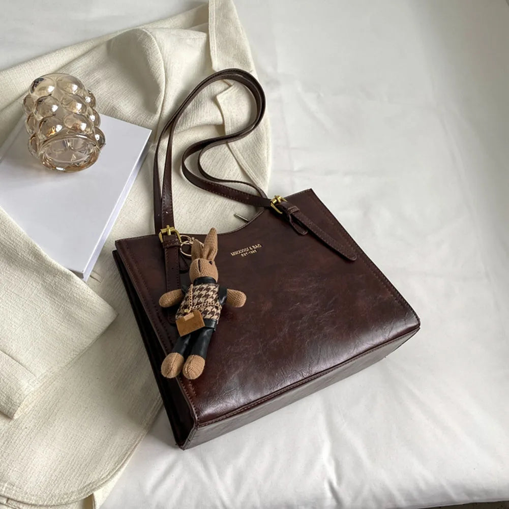 CharmBun Tote – Stilren, Rymlig & Lekfull 👜